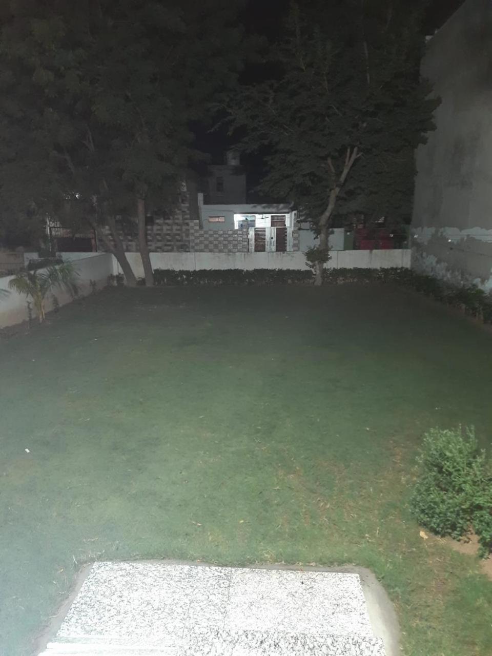 Taj Royal Hotel 3*