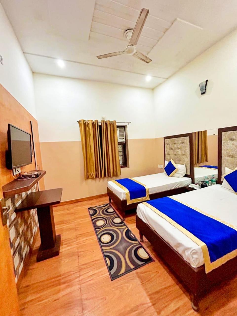 Hotel Taj Royal Agra (Uttar Pradesh)